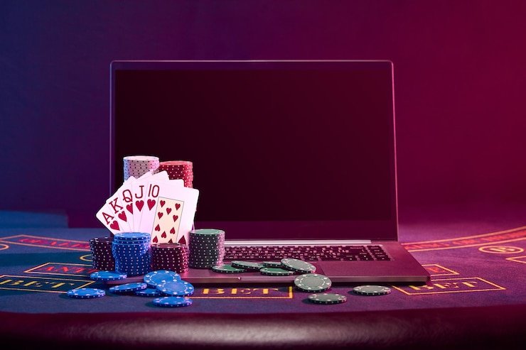 Dealer terlatih memandu setiap putaran dengan profesional Dealer profesional menjalankan permainan Kembang Kempis