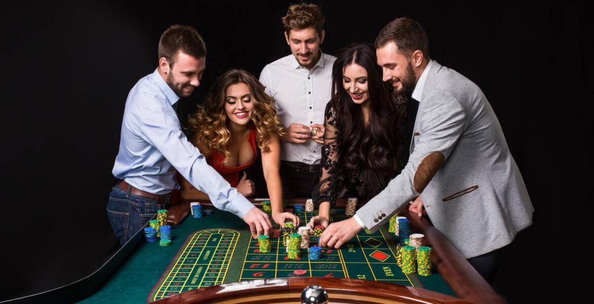 Tampilan meja blackjack dengan batas taruhan dalam mata uang pilihan